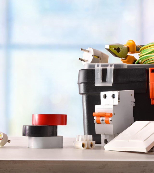 Especialistas en distribución de material eléctrico